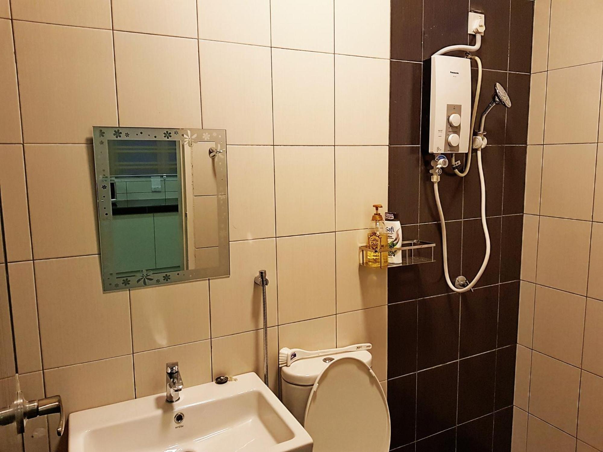 Selendang In Krubong Near Std Hang Jebat, Mitc & Utem Malacca エクステリア 写真